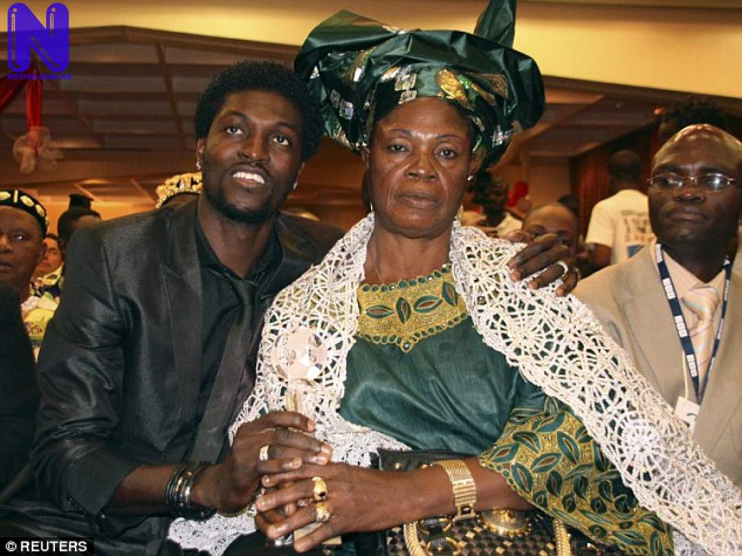 ADEBAYOR-AND-MOTHER