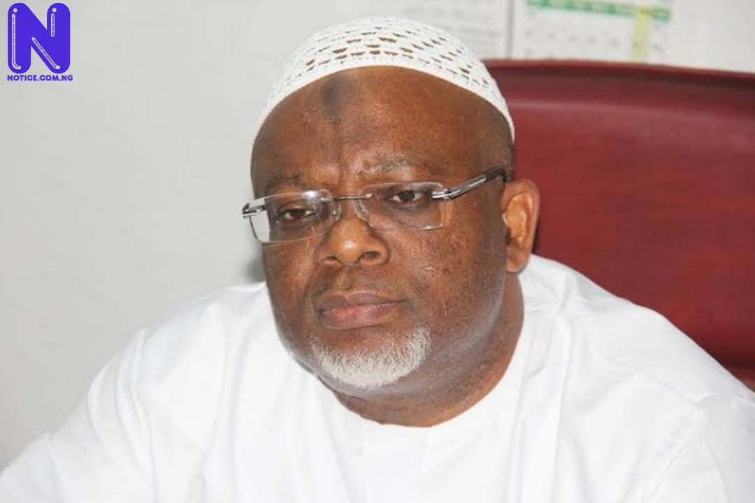Amir Ahamadiyya urges Muslims to embrace mercy to mankind ALATOYE100706