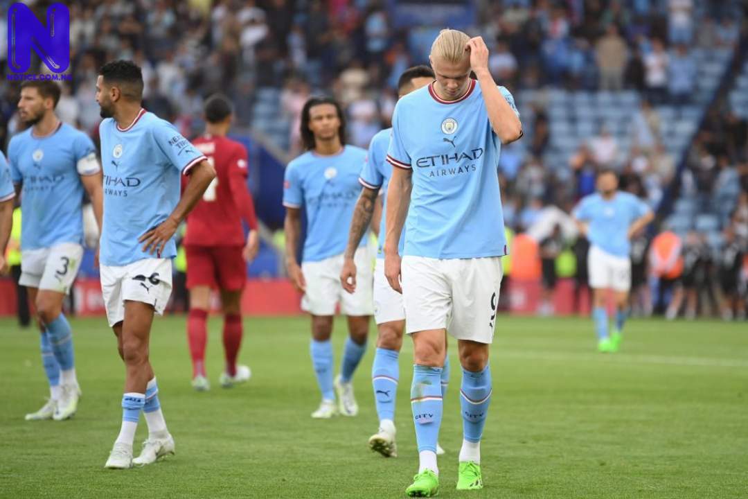 Man City refuse to collect runners-up medals - Community Shield COLLAGE-MAKER-31-JUL-2022-07