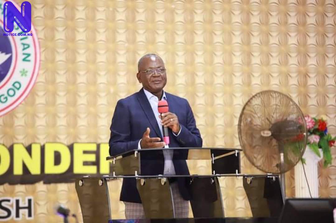 Follow your identified talent with diligence – Gov Ortom preaches in church FB IMG 162728434612137942