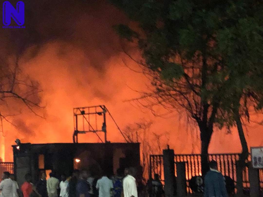 Fire razes building in Old Port Harcourt township IMG-20210618-WA001493248