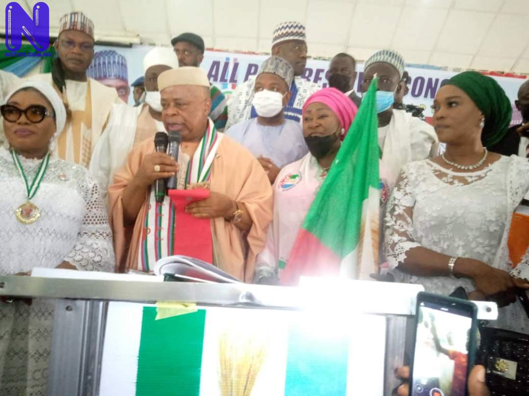 PDP BoT member, Senator Bent defects to APC IMG-20210710-WA0064
