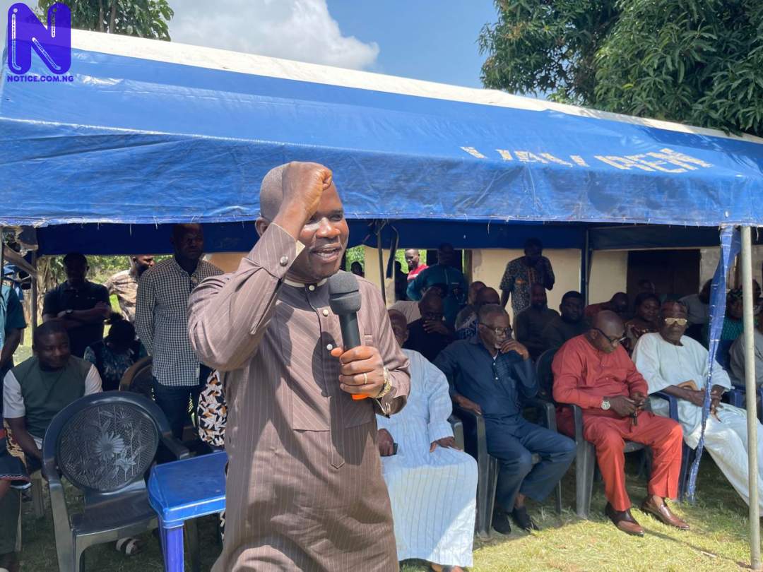 Ortom’s ex-CPS, Akase receives blessings from elders, other stakeholders ahead of Guber - Benue 2023 IMG-20211014-WA0024-1222604