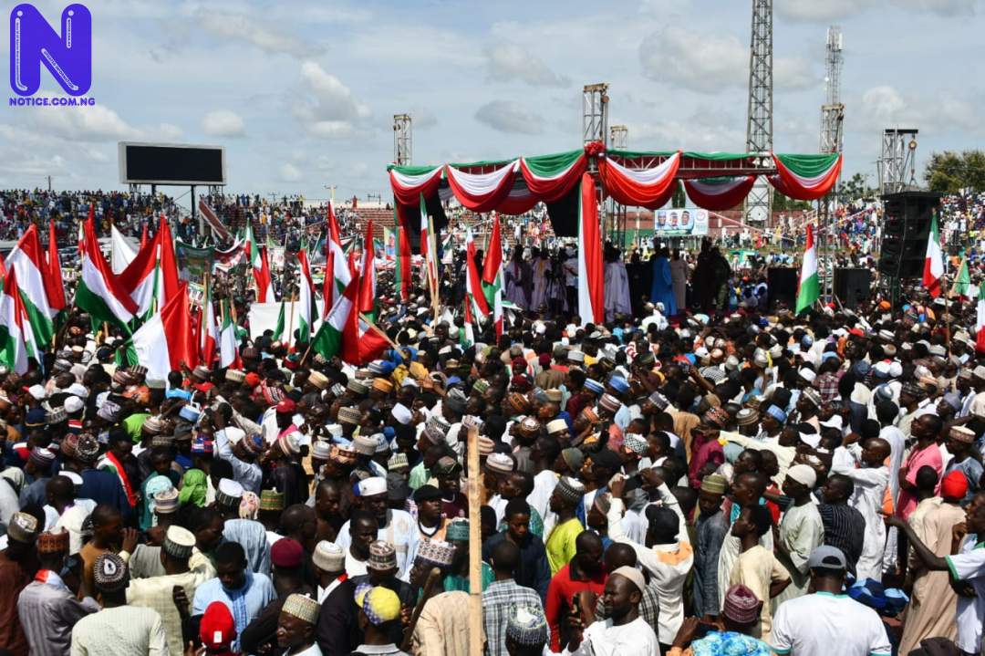 Over 142,000 politicians decamp to PDP from APC in Bauchi IMG-20221005-WA0022236108