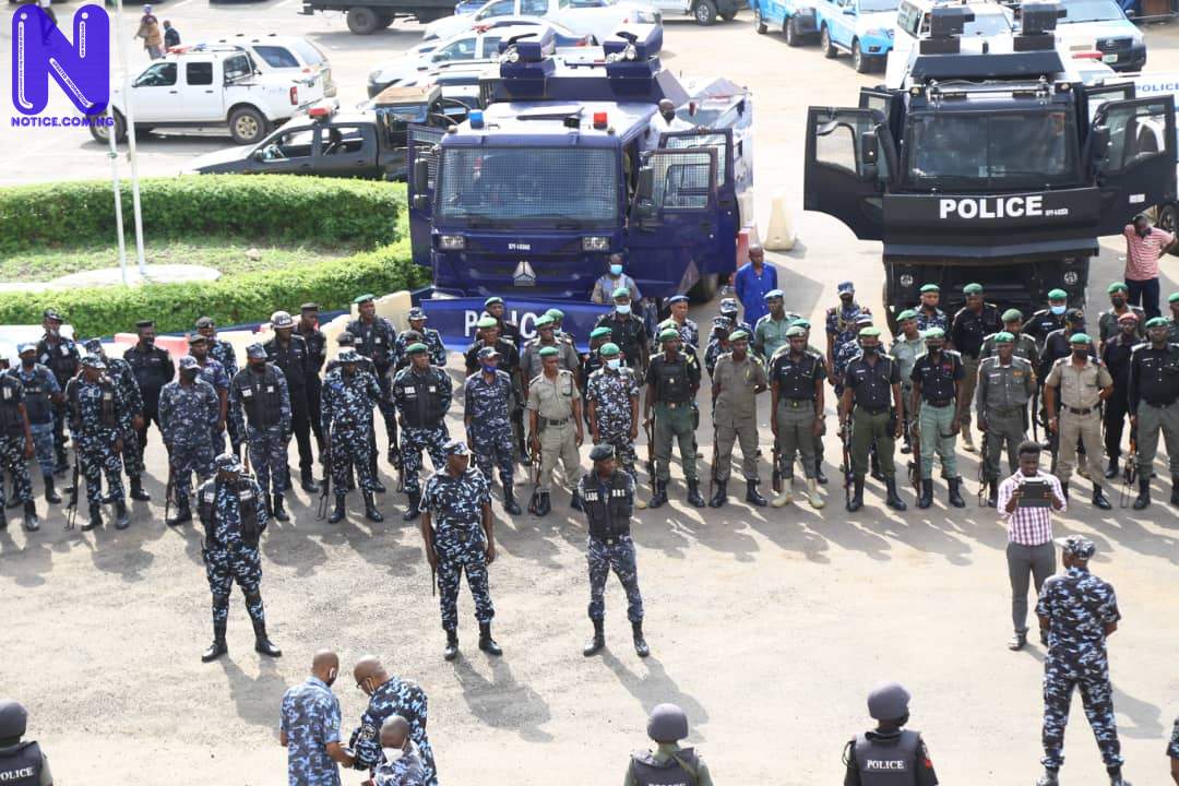  Police starts show of force in Lagos - Insecurity LAGOS-POLICE-120114