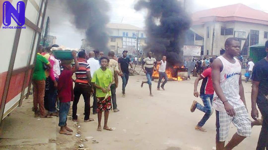 Angry mob attack alleged crazy killer of teenage boy MOB