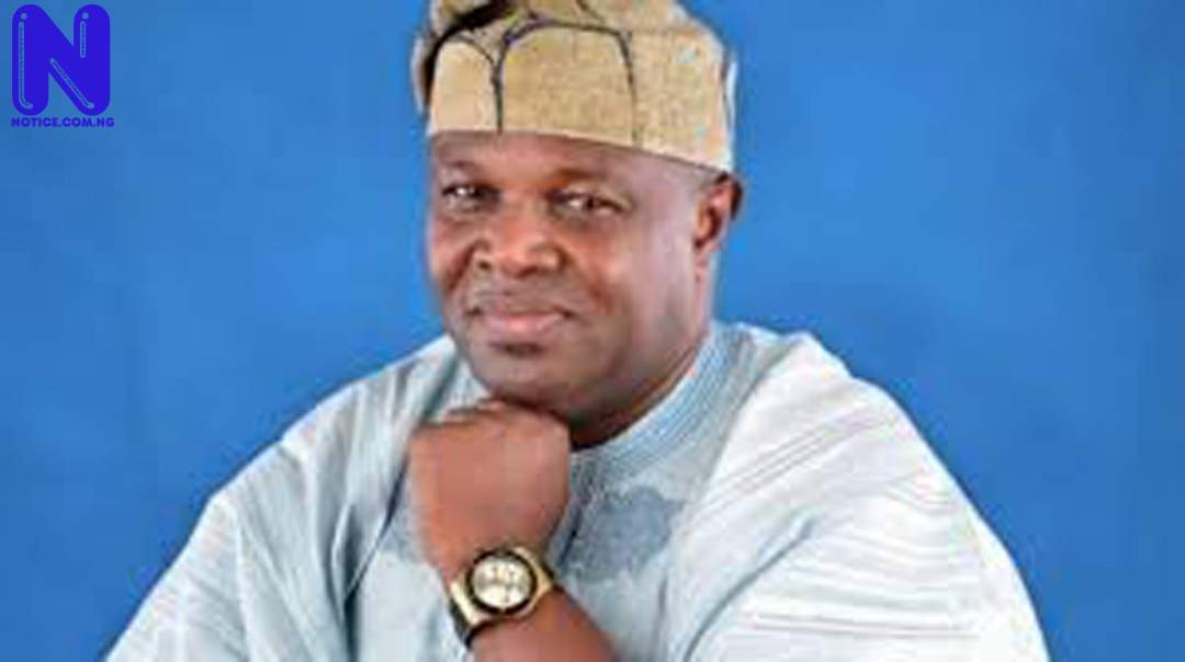 Ondo communities in 15 years of perpetual darkness – Senator Tofowomo laments NICHOLAS-TOFOWOMO54595