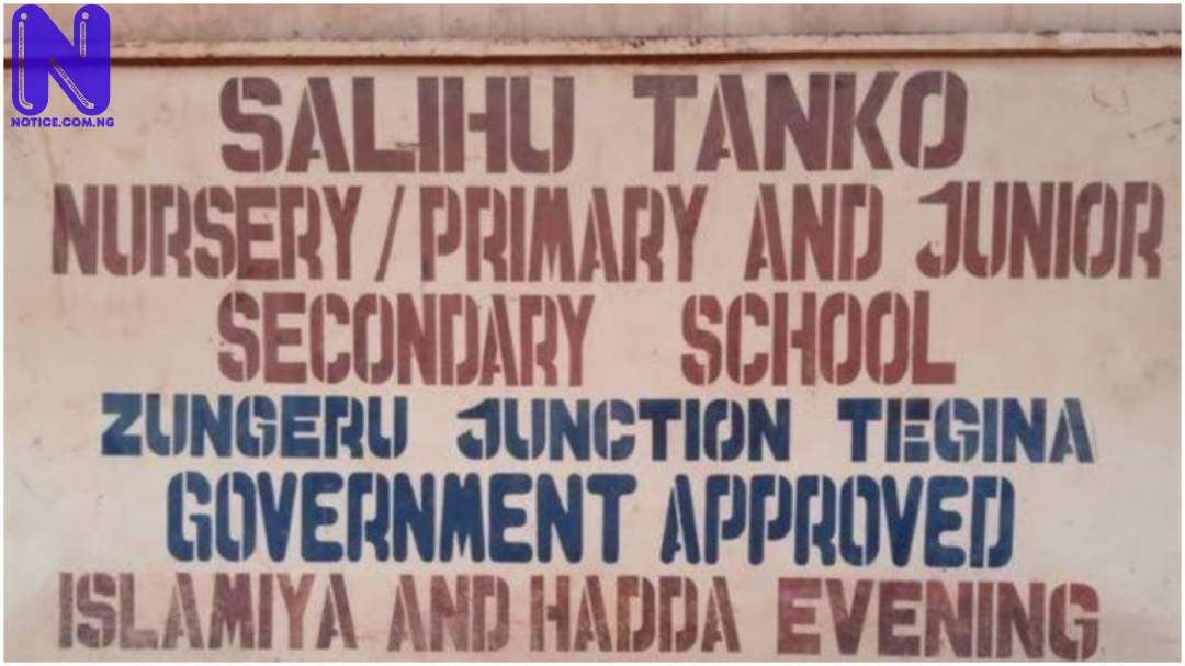  Released Tegina Islamiyya school students reunited with parents - Niger SALIHU-TANKO166808