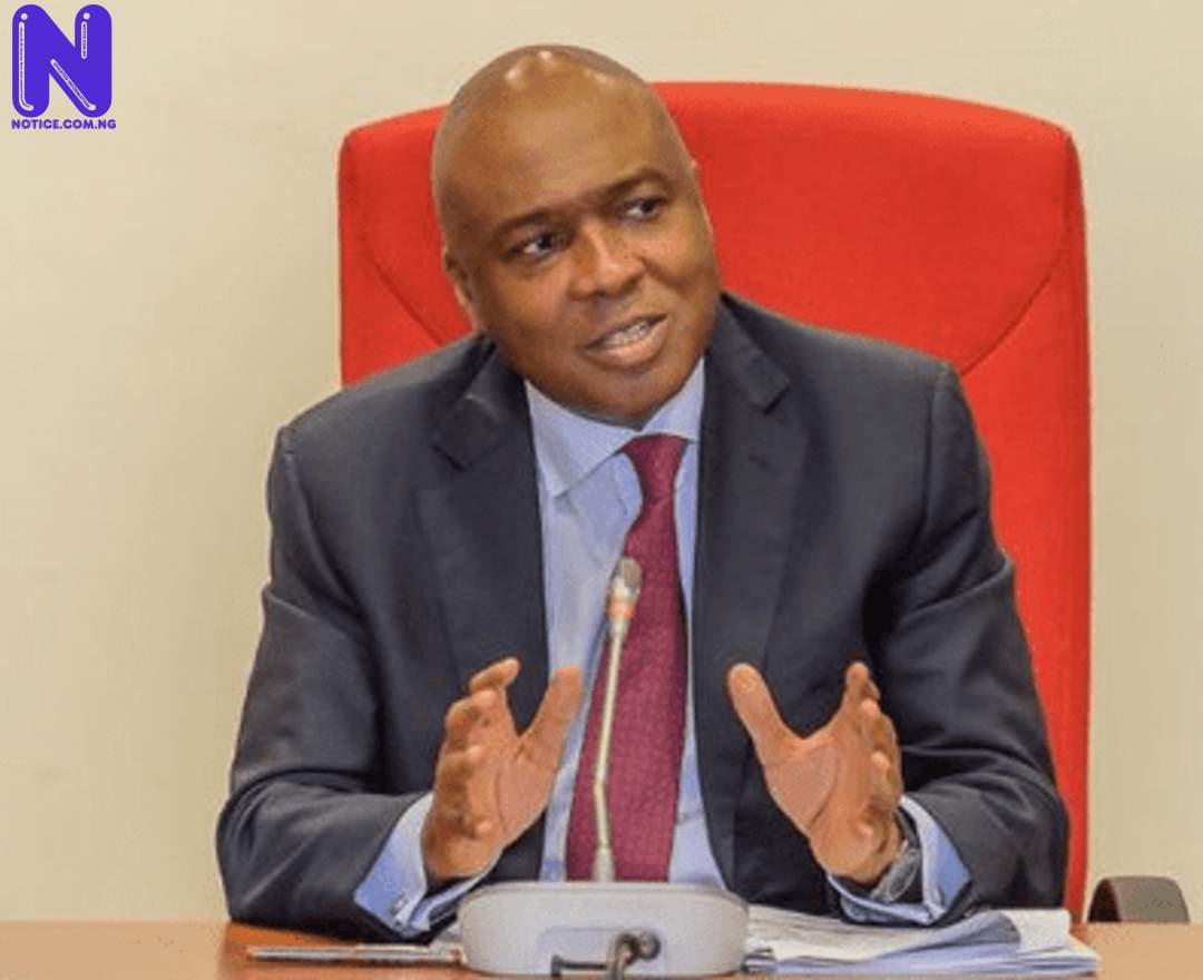 Saraki reacts as Buhari Government lifts Twitter ban, tells youths next line of action SARAKI-11317574