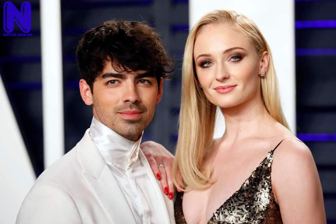 SOPHIE-TURNER-JOE-JONAS-VANITY-FAIR-CLOSE-UP-08-03-2019