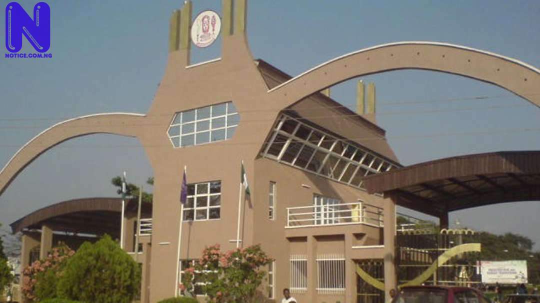 UNIBEN Bursar escapes kidnap attempt as gunmen kill NSCDC officer, cart away rifle UNIBEN-MAIN-GATE