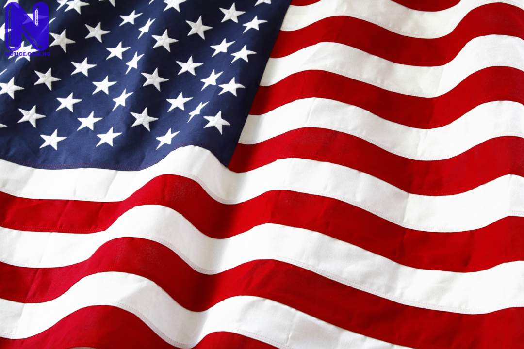 US-FLAG-21-APR-2017