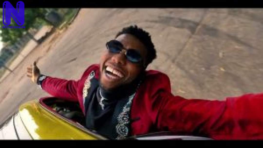 Download Video: Victor AD - Olofofo VICTOR-AD-OLOFOFO-VIDEO-9JAFLAVER-COM-300X169